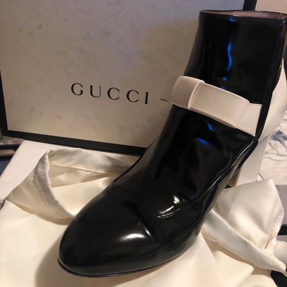 Gucci boots - Picture 1 of 1